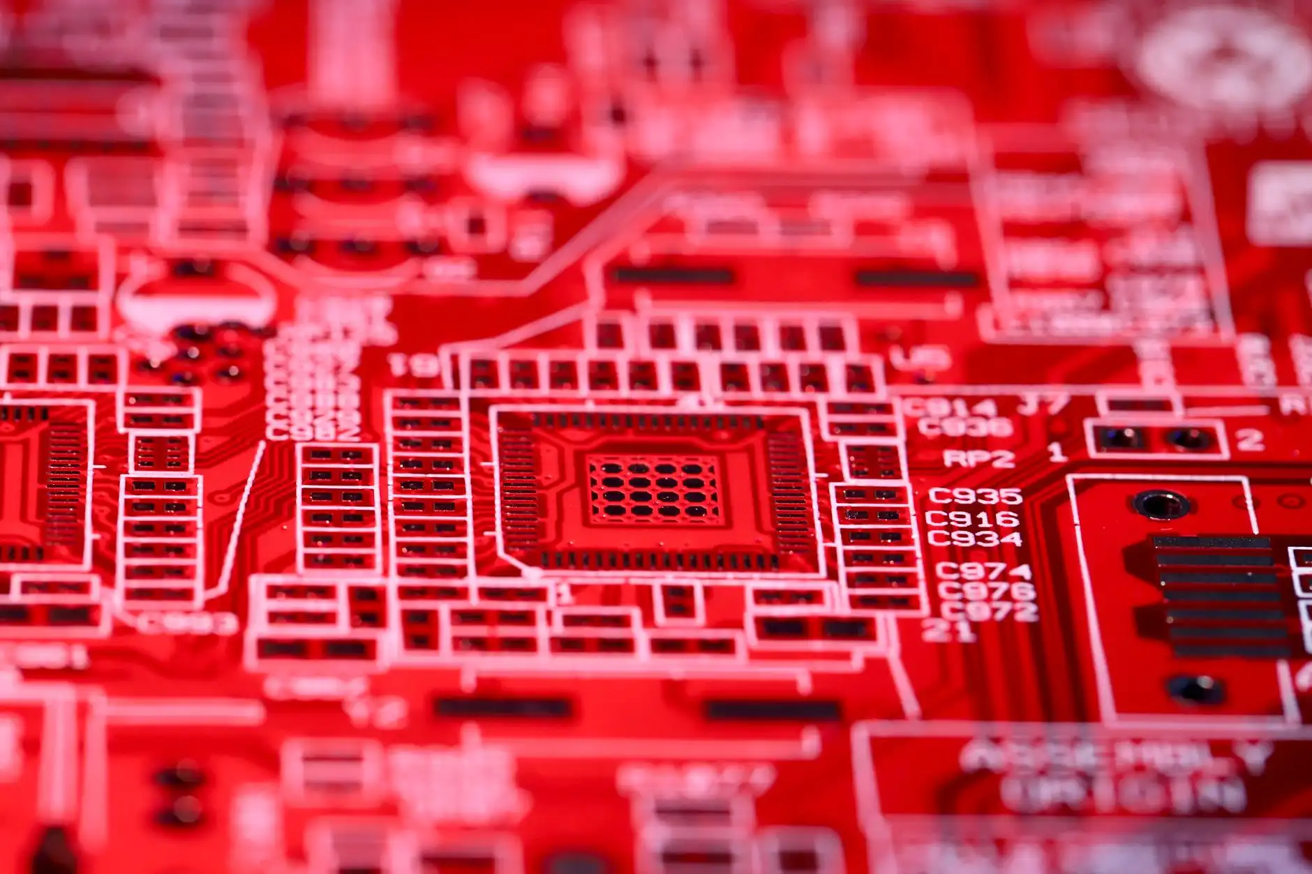 2025年加拿大移民政策调整趋势与申请人应对策略分析
