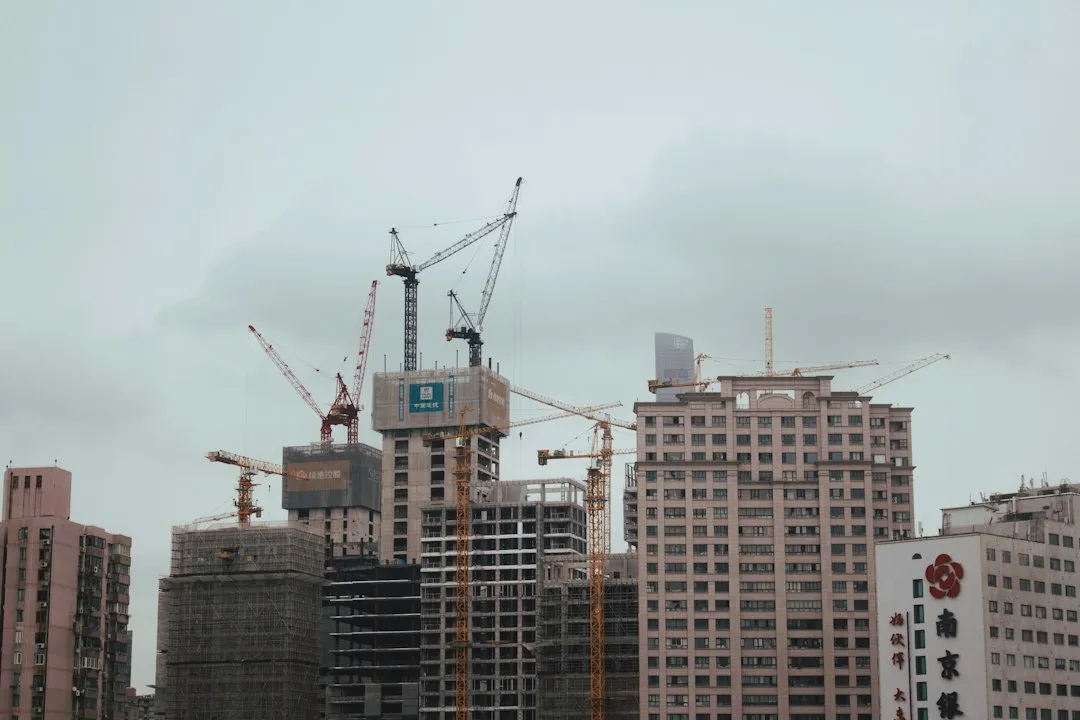 海外移民与留学咨询对比：深圳家庭如何根据需求匹配适合的方案